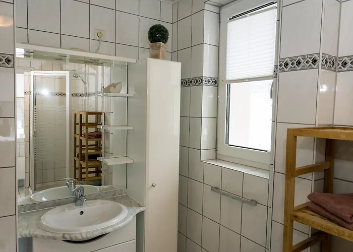 Large In The Beautiful Sauerland With Garden, Patio And Sauna Lägenhet